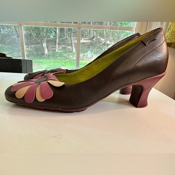 Camper Brand Twins Purple Shoes with Flowers - Picture 6 of 7